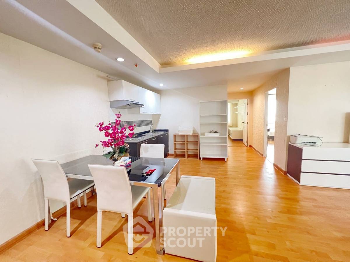 รูป คอนโด 2-ห้องนอน ที่ วอเตอร์ฟอร์ด สุขุมวิท 50 คอนโดมิเนียม ใกล้ BTS อ่อนนุช (ID 3453735) - รูปที่ 4/10