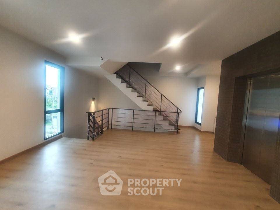 รูป ทาวน์เฮ้าส์ 5 ห้องนอน 480 ตร.ม. ใน Premium Place Kaset - Nawamin (ID 3448656) - รูปที่ 5/7