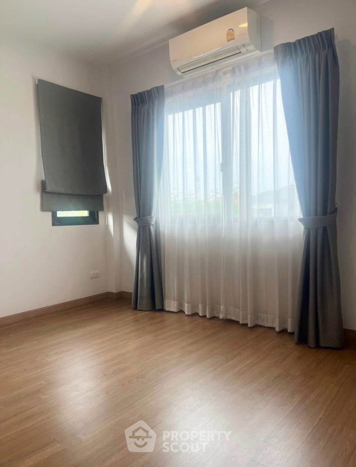 รูป บ้าน 3 ห้องนอน ขนาด 214 ตารางเมตร The City Ramintra 2 (ID 3451344) - รูปที่ 10/12