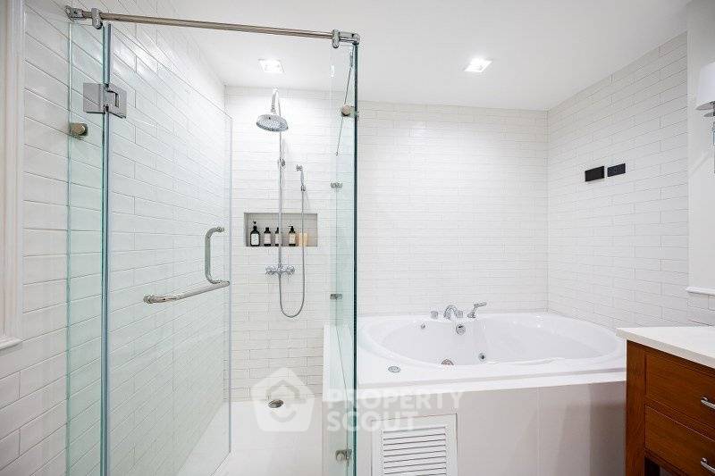 รูป คอนโด 4-ห้องนอน ที่ แอทธินี เรสซิเด้นซ์ ใกล้ BTS เพลินจิต (ID 2953782) - รูปที่ 7/18