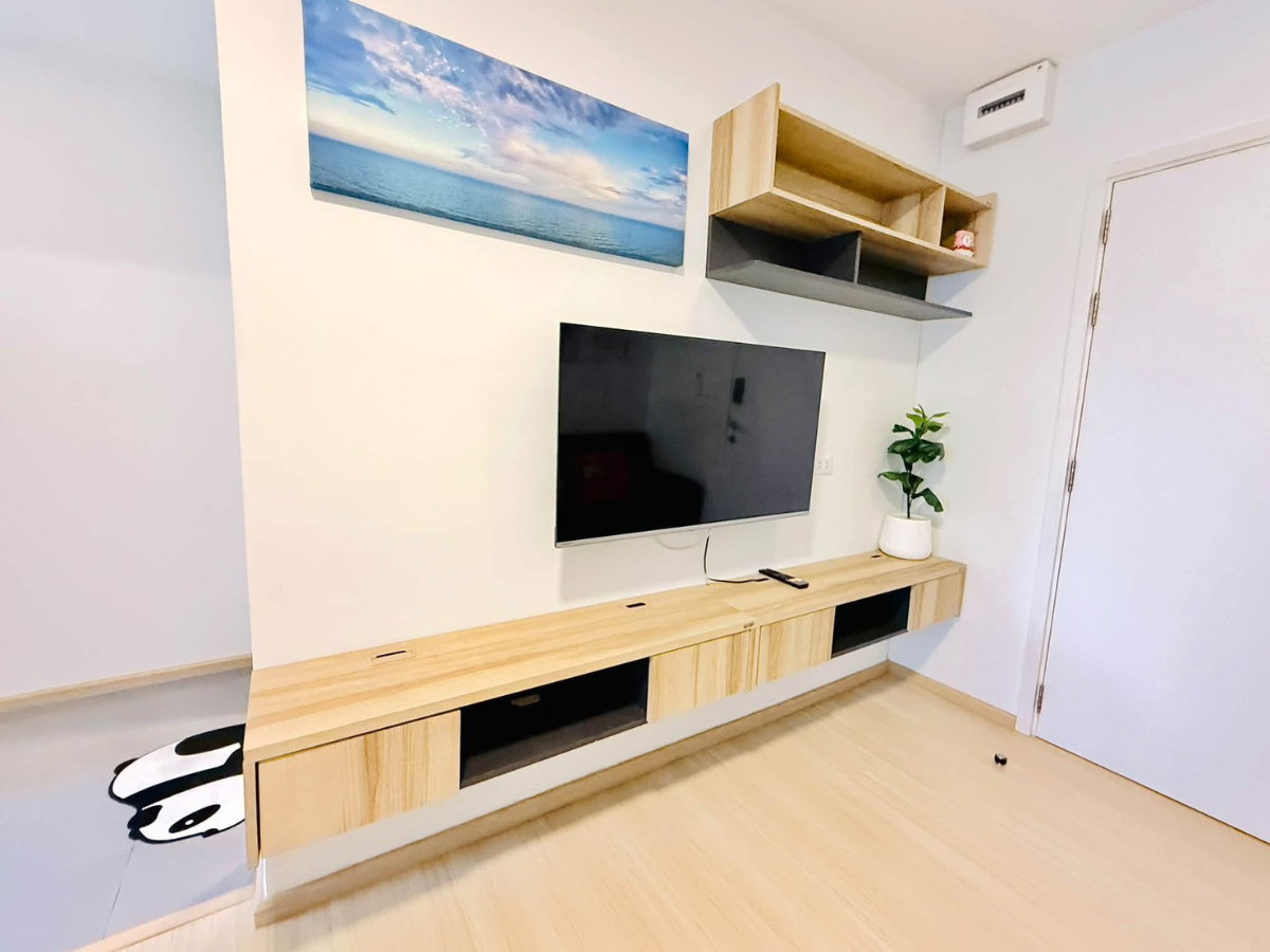 รูป 🏙️ 𝗣𝗟𝗨𝗠 𝗖𝗢𝗡𝗗𝗢 𝗥𝗔𝗡𝗚𝗦𝗜𝗧 𝗙𝗥𝗘𝗦𝗛 ✨ | ตึก A ชั้น 4 | วิวนอก 🌿 | เฟอร์นิเจอร์ครบ | ใกล้ 7-Eleven | ว่างพร้อมเข้าอยู่ 🔑 - รูปที่ 5/10