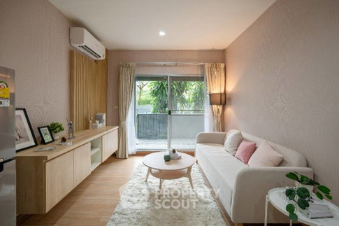 2-BR Condo For Sale At The Seed Musee Sukhumvit 26 Near BTS Phrom Phong (ID 3451953)