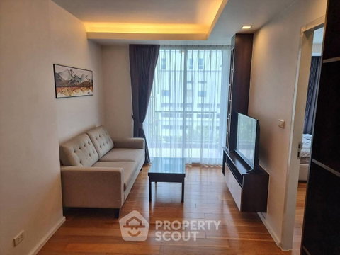 1-BR Condo at Focus Ploenchit near BTS Nana (ID 3452375)