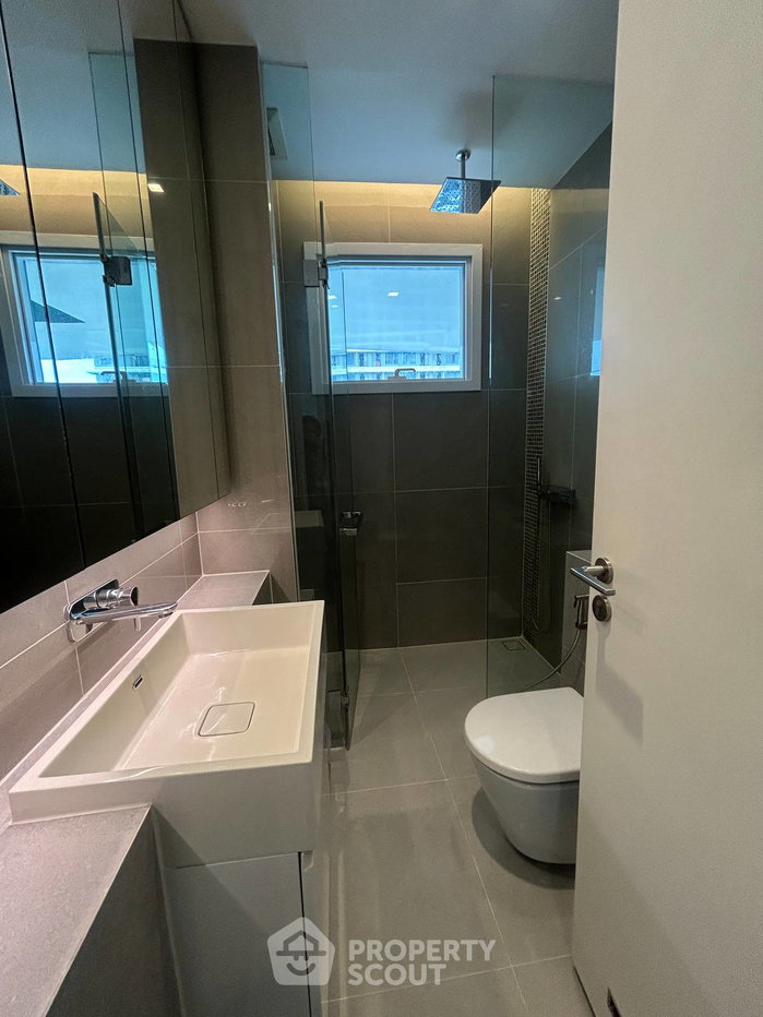 picture 100m To MRT Phahon Yothin, 29th-Floor 2-BR At The Saint Residences (ID 3452704) - 25/32