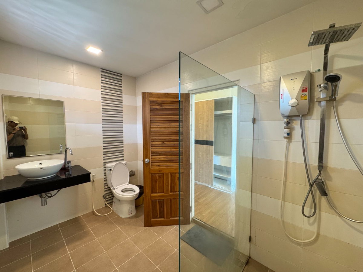 รูป บ้านเดี่ยวพร้อมสระส่วนตัวพื้นที่กว้าง 125ตร.ว 4นอน 5น้ำในโครงการใกล้สุขุมวิทพัทยา - รูปที่ 13/18