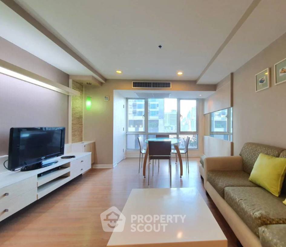 รูป คอนโด 2 ห้องนอน ใกล้ BTS Nana เพียง 200 ม. | The Trendy Condominium (ID 3429879) - รูปที่ 2/3