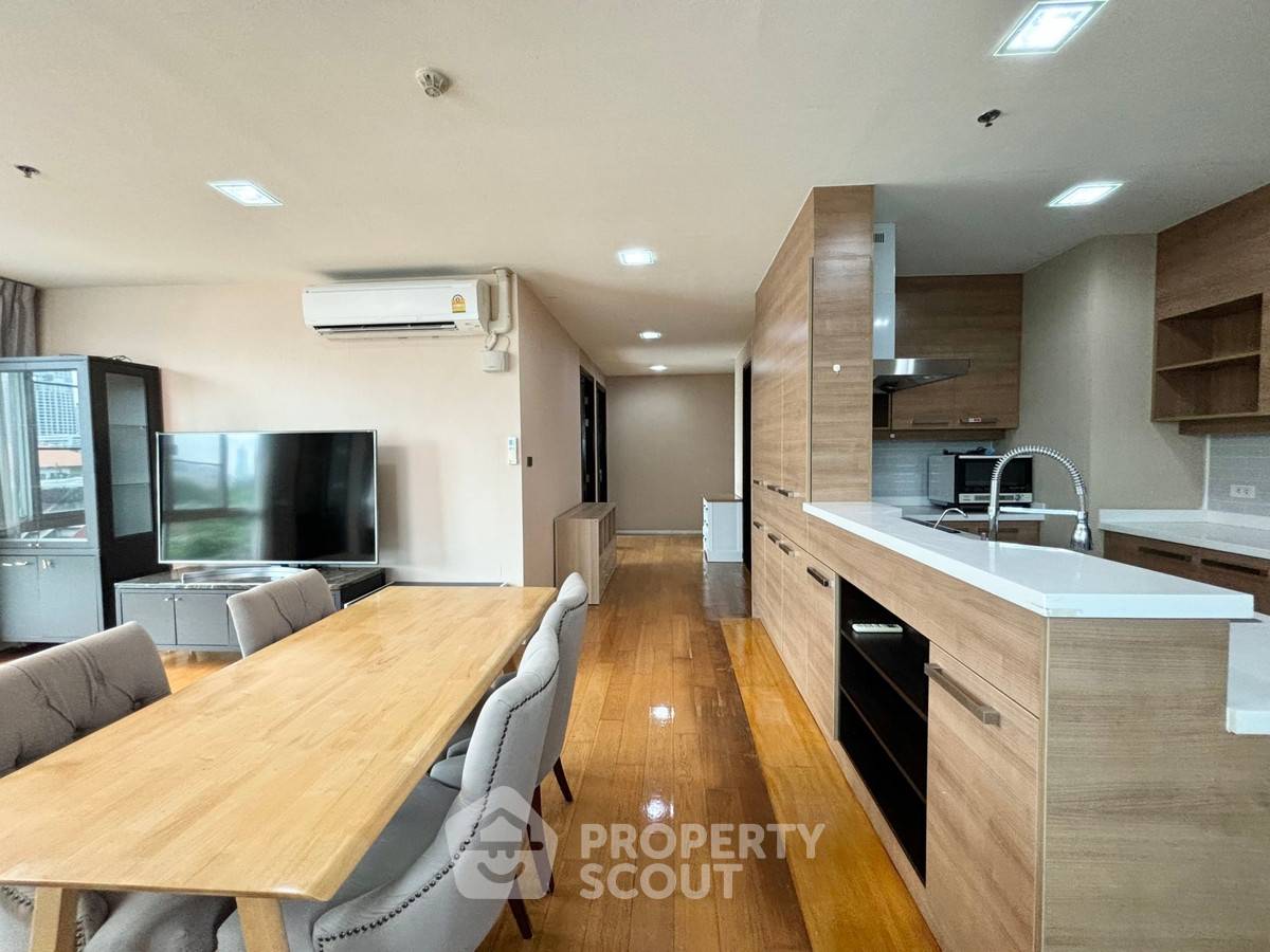 รูป คอนโด 2 ห้องนอน Villa Sikhara Condominium ย่านพร้อมพงษ์ (ID 2661873) - รูปที่ 5/5
