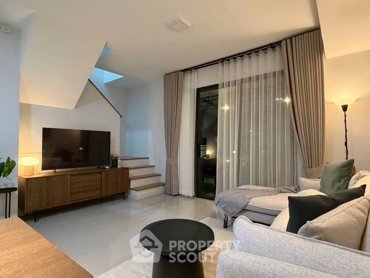 รูป ทาวน์เฮ้าส์ 3-ห้องนอน ที่ พลีโน่ สุขุมวิท-บางนา 2 ใน บางแก้ว (ID 3452350) - รูปที่ 3/15