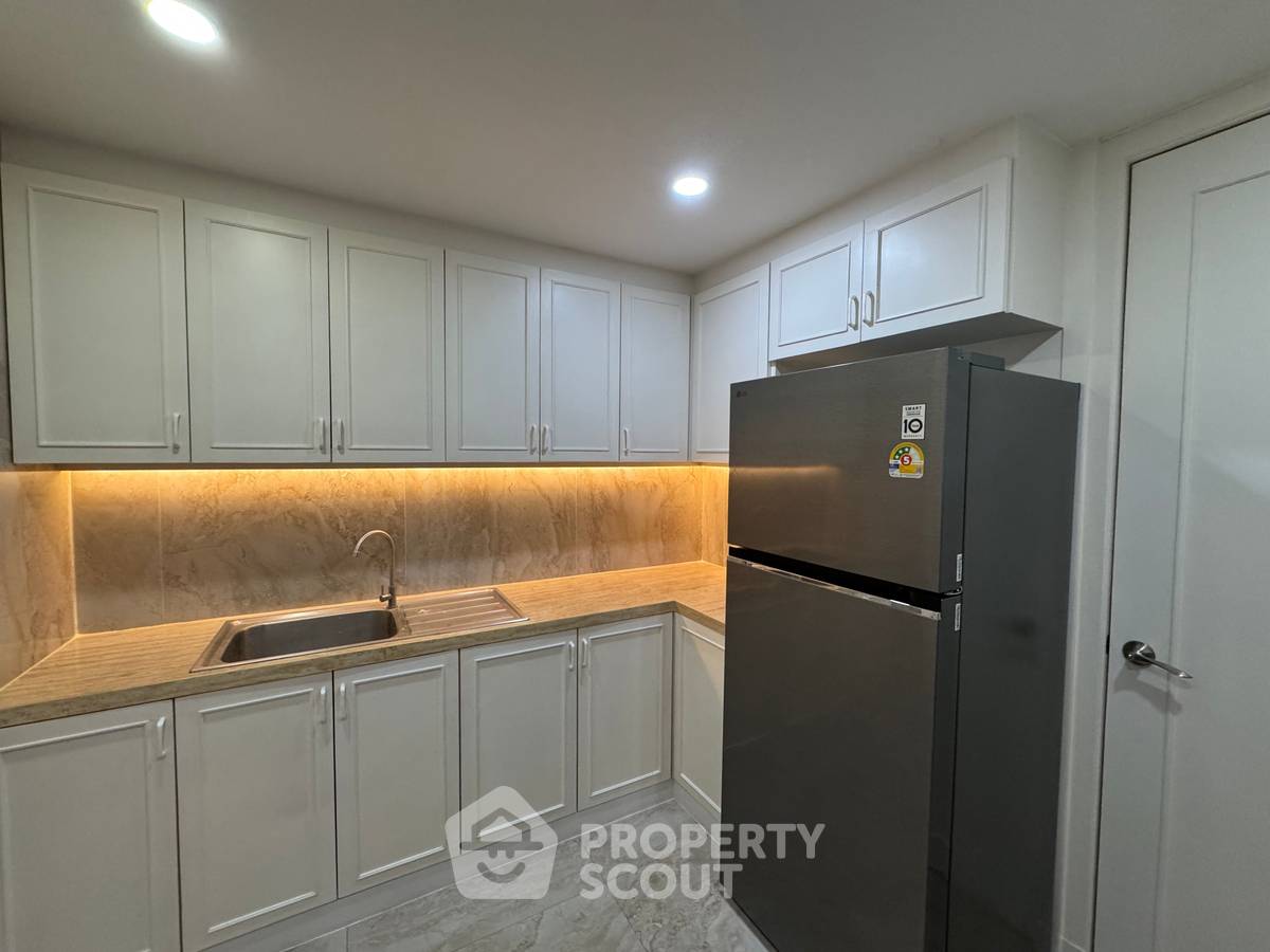 picture 3-BR Condo For Rent, Wilshire, 10th Floor | BTS Phrom Phong (ID 512205) - 23/31
