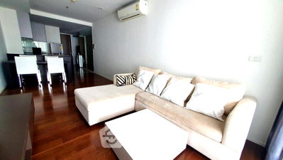 Condos for sale : 2-BR Condo at 15 Sukhumvit Residences near BTS Nana (ID 785437)