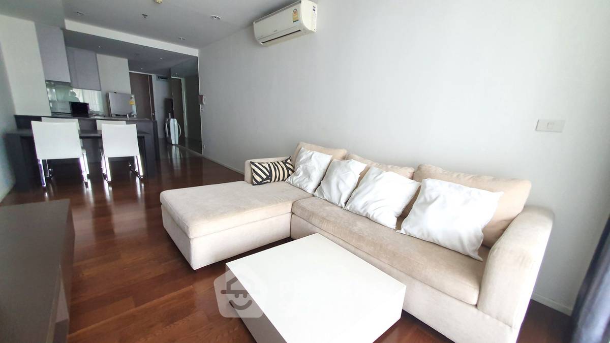 picture 2-BR Condo at 15 Sukhumvit Residences near BTS Nana (ID 785437) - 1/11