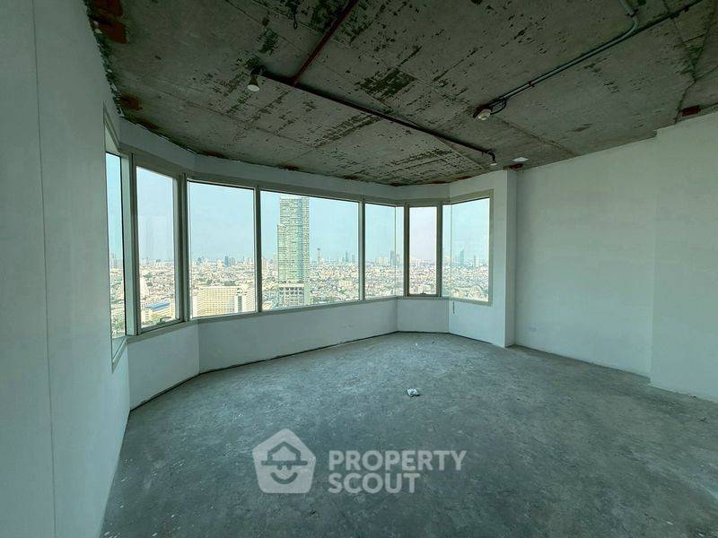 picture Spacious 3-BR 243 Sqm Watermark Chaophraya Near BTS Krung Thon Buri (ID 3452239) - 2/20