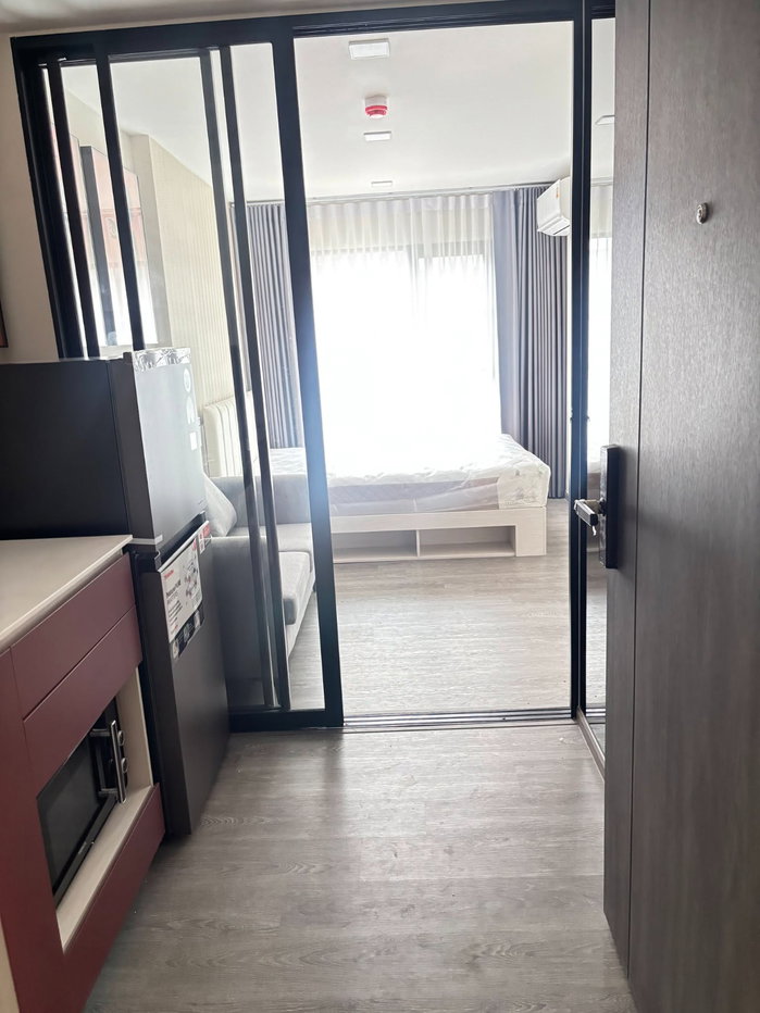 รูป 🏙️ 𝗞𝗔𝗩𝗘 𝗪𝗢𝗡𝗗𝗘𝗥𝗟𝗔𝗡𝗗 ✨ | ห้องใหม่สวย 💕 | ตึก F ชั้น 5 | ขนาด 𝟮𝟰 ตร.ม. | สิทธิ์จอดรถ 𝟭 คัน 🚗 | ค่าเช่าเพียง 𝟭𝟭,𝟬𝟬𝟬 บาท/เดือน‼️ - รูปที่ 3/11