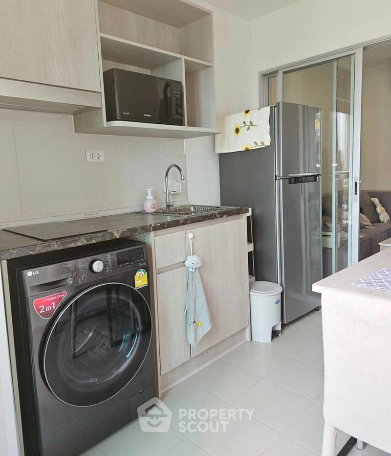 picture 1-BR Condo at Elio Sathorn-Wutthakat near BTS Wutthakat (ID 3451168) - 4/8