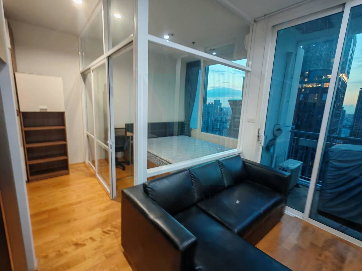 รูป ให้เช่าคอนโด วิลล่า ราชเทวี อาคาร 1 ชั้น 32 สตูดิโอ ขนาด 39 ตรม ใกล้ CP Tower 3 - รูปที่ 1/8