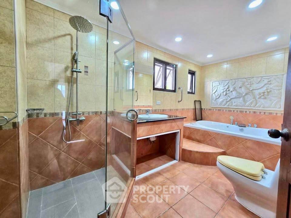 picture Spacious 1-BR 103 Sqm At Chateau Dale Thai Bali Jomtien (ID 3454149) - 12/14
