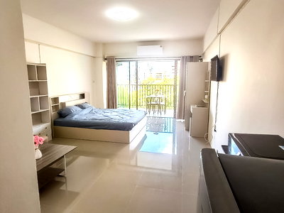 คอนโดให้เช่า : Studio Condo for Rent Sombat Condotel CR4660