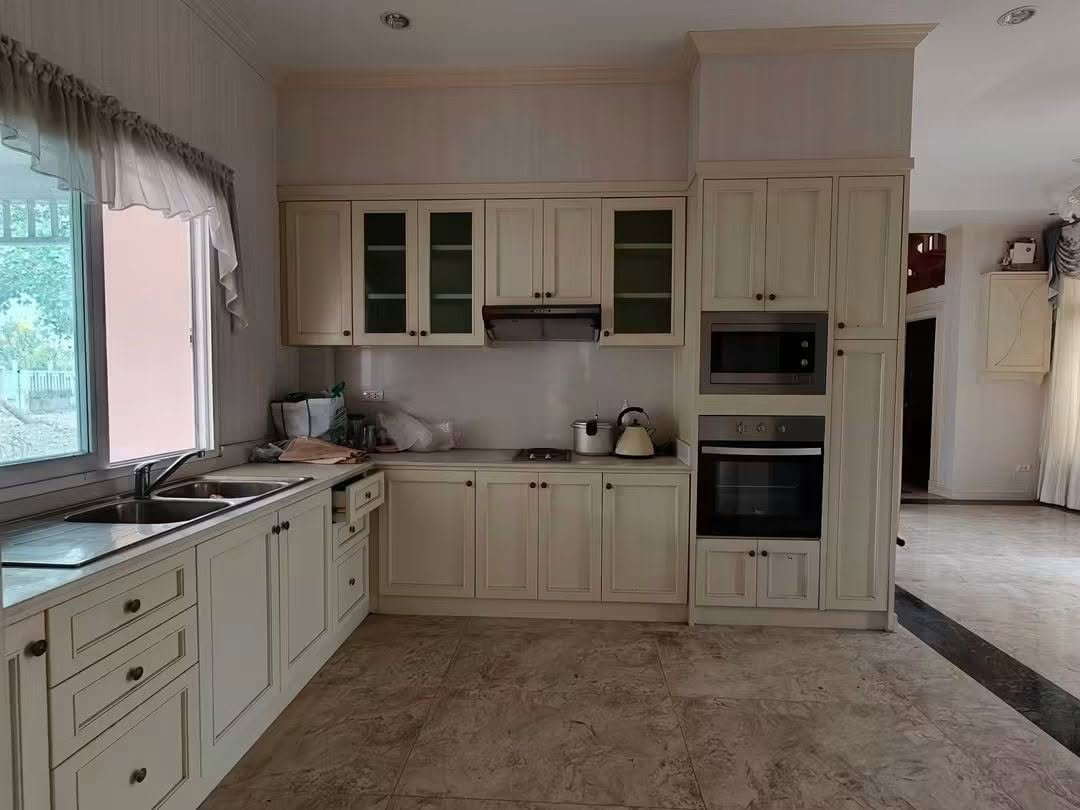 รูป บ้านคฤหาสน์หรู ที่ดินกว้างขวาง ใกล้ตลาด ใกล้เซ็นทรัลเฟสติวัลเชียงใหม่ - รูปที่ 16/23