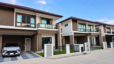 ขายบ้านเดี่ยว 2 ชั้น พร้อมเฟอร์นิเจอร์และเครื่องใช้ไฟฟ้า ฟรีโอน