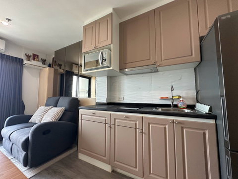 🛋️💗 Rich Park @Triple Station 💗🛋️ Fully renovated unit, comes with complete furniture—move-in ready! 🔥🔥 LINE ID: @471ovhib 📲