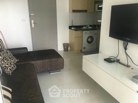 16th-Floor 2-BR 60m From BTS On Nut At Ideo Verve Sukhumvit (ID 888080)