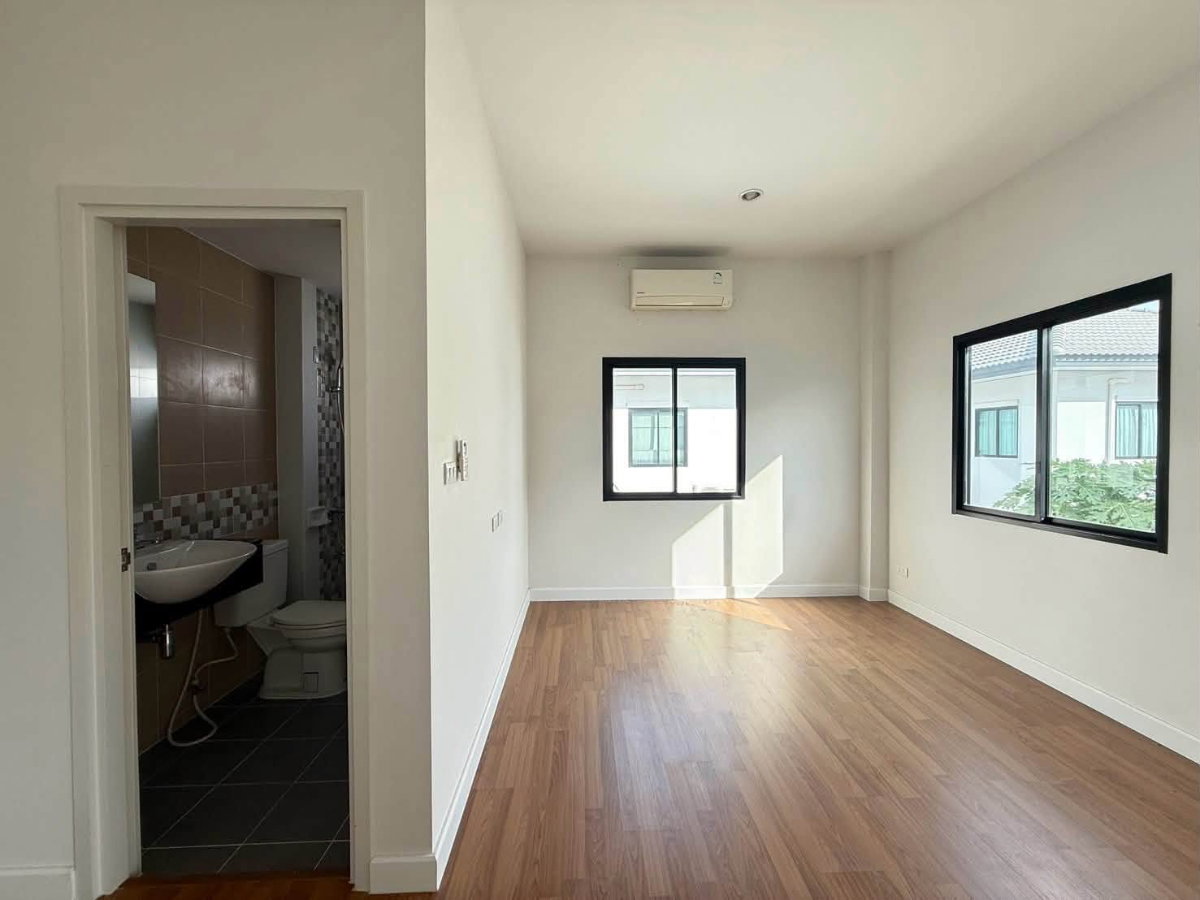 picture Baanfah Greenery Tiwa Pinklao - Sai 5 / 4 Bedrooms #HPHU130 - 8/9