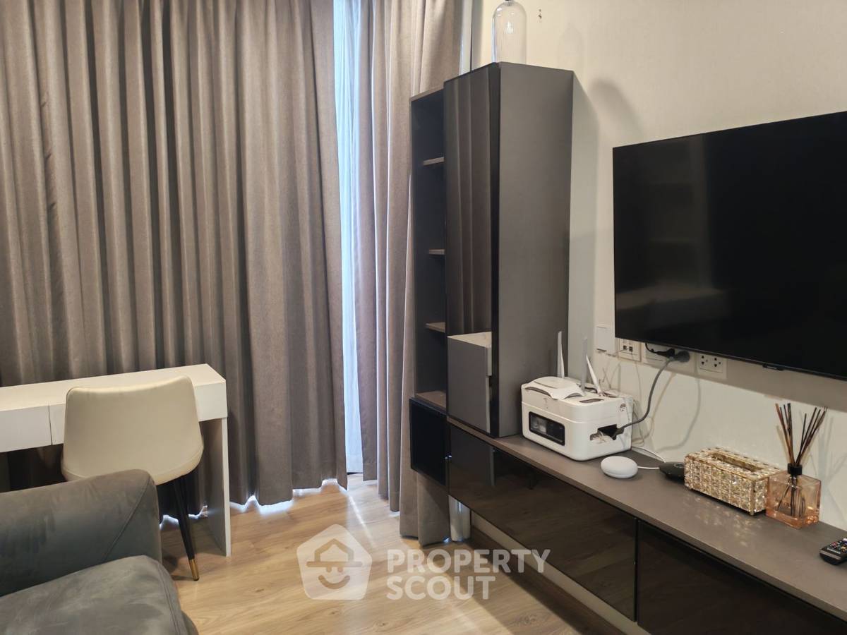 รูป ห้องนอน 1 ห้อง ชั้น 19 Oka Haus Sukhumvit 36 BTS Thong Lor (ID 1526765) - รูปที่ 12/17