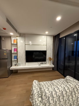 Condo for rent at Ashton Chula-Silom. Living area: 35 sq.m. Floor: 56th 1 bedroom, 1 bathroom. Fully furnished with appliances—move-in ready.