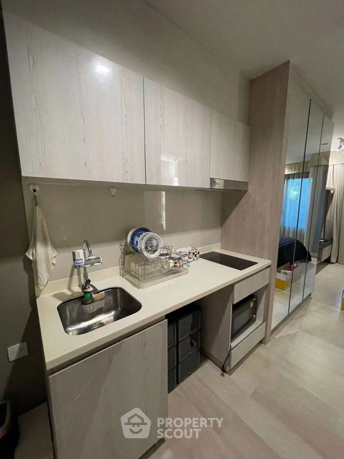 รูป คอนโดชั้น 16 แบบ 1 ห้องนอน Urbano Absolute ใกล้ BTS กรุงธนบุรี (ID 2615705) - รูปที่ 5/11
