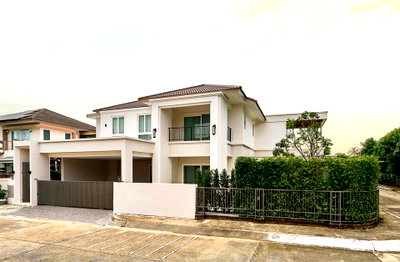 Houses for sale San Kamphaeng Chiang Mai : 🏡✨For Sale| Elegance Resort Pool Villa @ Wararom Charoenmuang | Resort-style home with private swimming pool | Fully Furnished Ready to Move In 