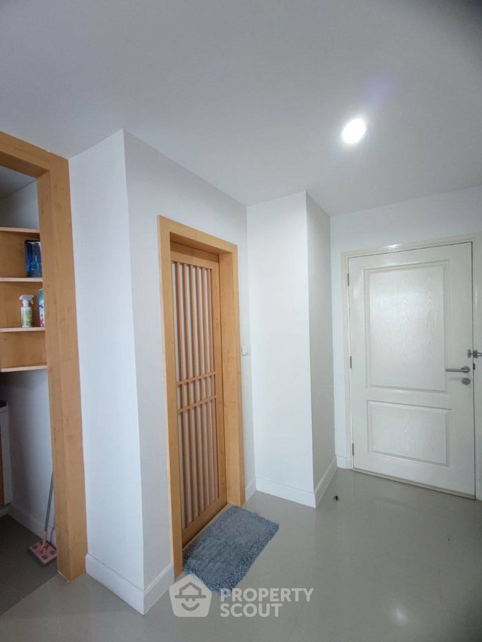 picture 1-BR Condo at The Edge in Saen Saep (ID 814914) - 20/39