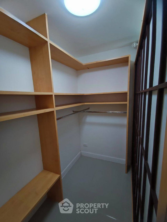 picture 1-BR Condo at The Edge in Saen Saep (ID 814914) - 9/39