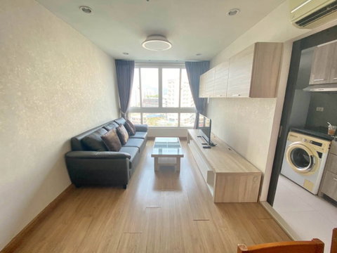 Condo for sale at Ladda View features a sea view, is in great condition, and is ready for immediate move-in.