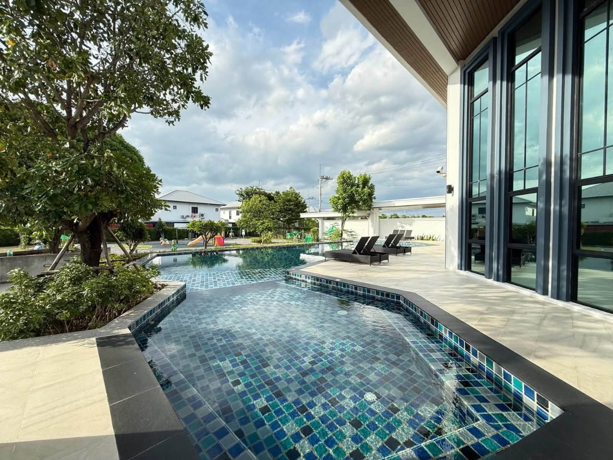 picture Baanfah Greenery Tiwa Pinklao - Sai 5 / 4 Bedrooms #HPHU130 - 9/9