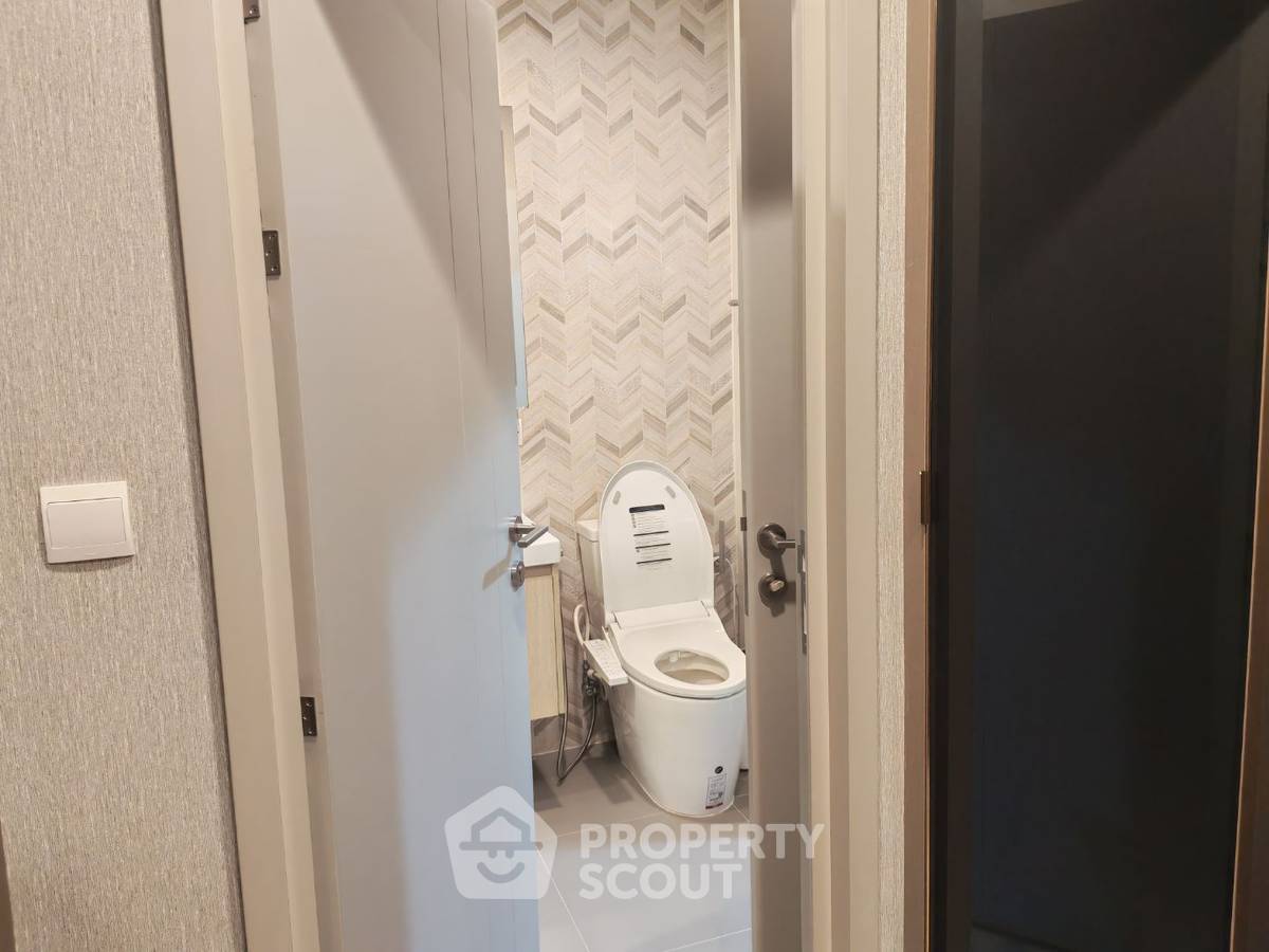 รูป ห้องนอน 1 ห้อง ชั้น 19 Oka Haus Sukhumvit 36 BTS Thong Lor (ID 1526765) - รูปที่ 16/17