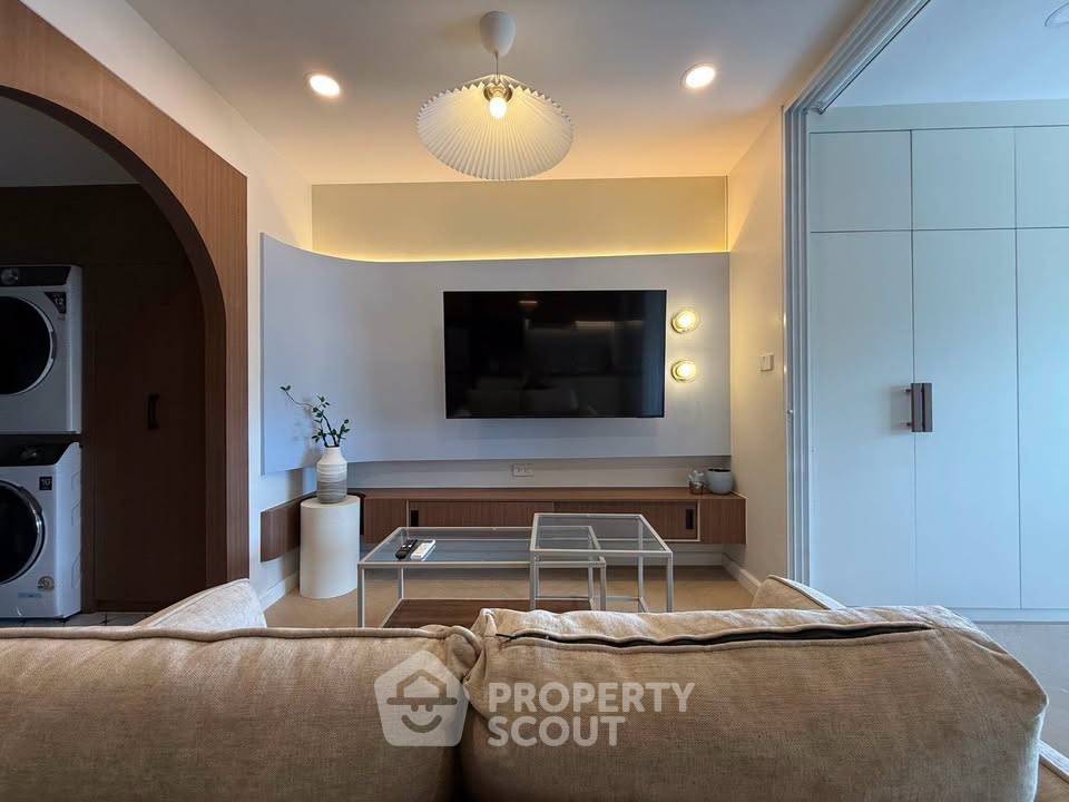 picture 1-BR Chom Doi Condotel For Sale In Nimmanhaemin, Chiang Mai (ID 3454072) - 7/9