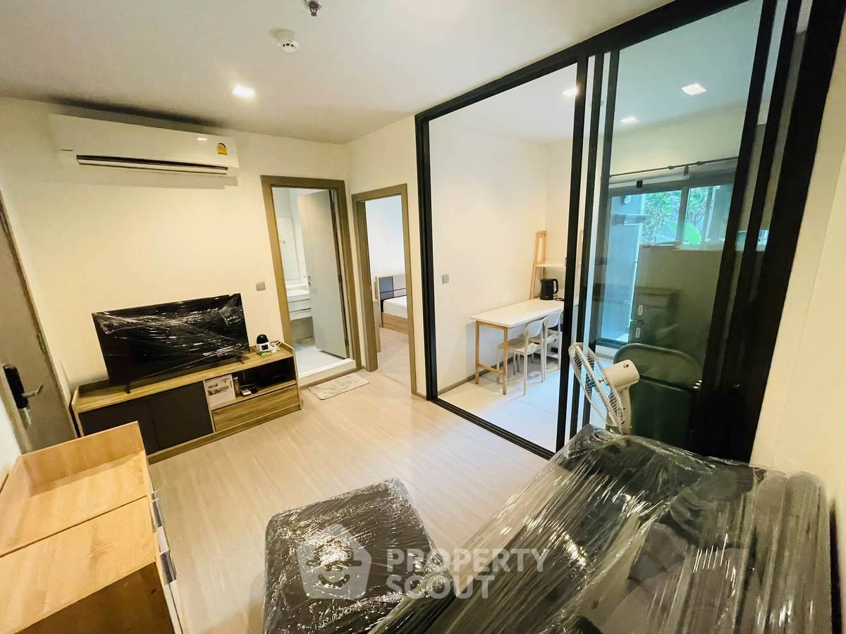 picture 1-BR Condo at Life Asoke - Rama 9 near MRT Phra Ram 9 (ID 3456889) - 8/24