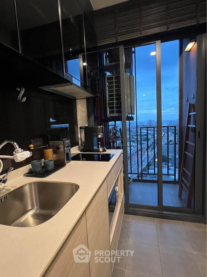 picture 1-BR Condo at The Base Garden Rama 9 near ARL Ramkhamhaeng (ID 3456592) - 10/13