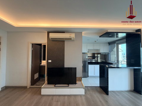 ✨ For Rent: Hive Taksin Condo ✨ 💰 Only 28,000 THB/month