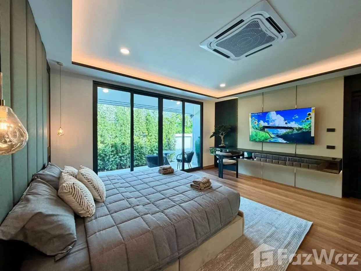 picture Beautifully Renovated Modern Pool Villa for Rent! 6895191 - 4/29