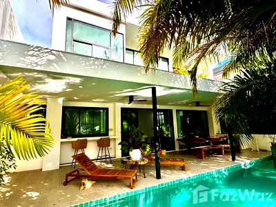 Houses for sale Phuket : 3 Bedroom Villa for sale in Rawai, Phuket  6892652