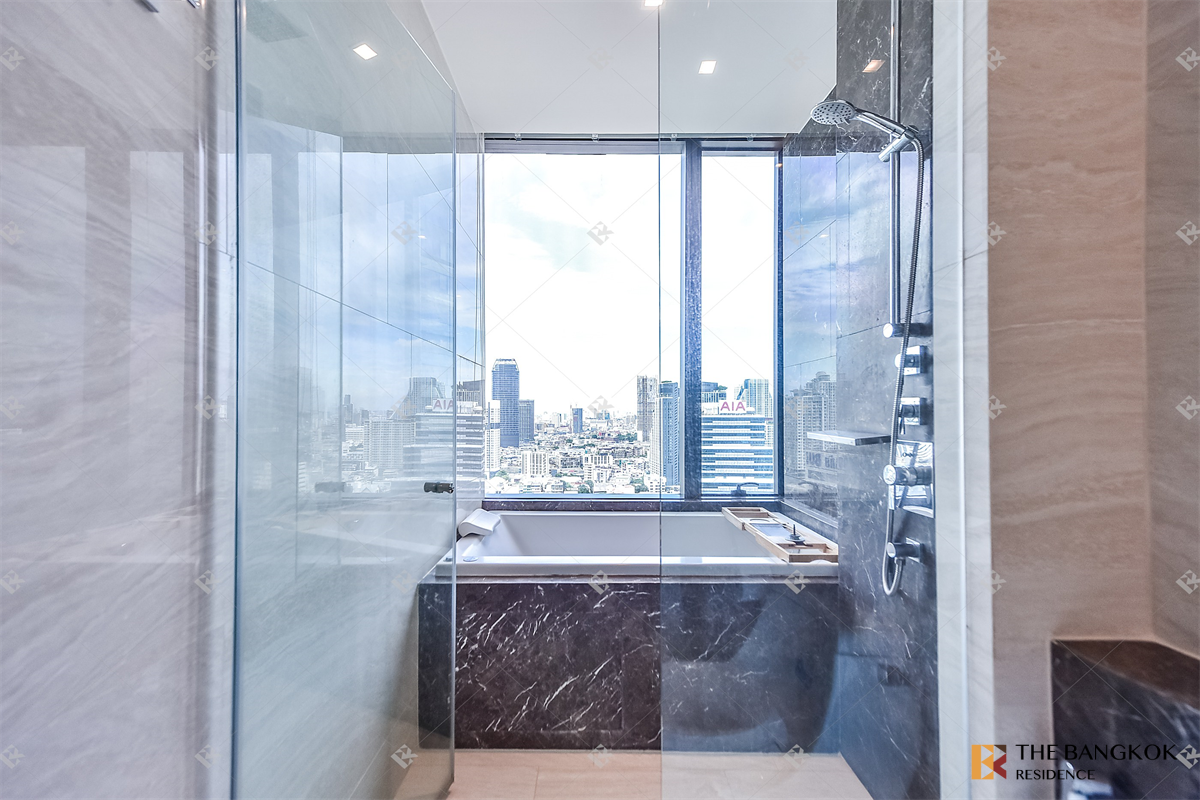 picture Ashton Silom near BTS Chong Nonsi Location Near Employment, Surrounded by Lifestyles - 9/10