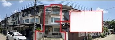รูป ทาวน์โฮม 3 ชั้น กรุงเทพกรีฑา พระราม 9 – วงแหวน 1421298 - รูปที่ 2/5