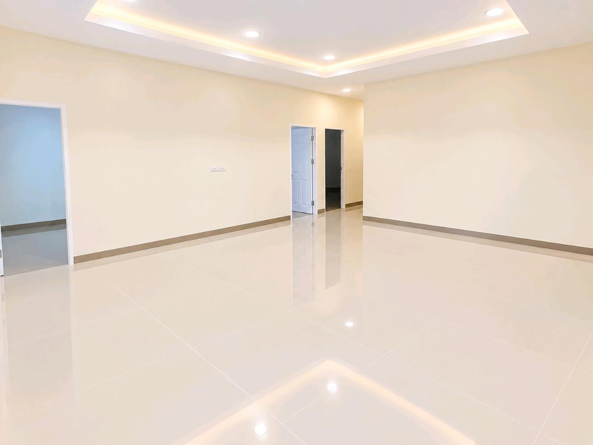 รูป 🏡✨ ให้เช่า บ้านเดี่ยว หมู่บ้านชานสมุทร | บรรยากาศเงียบสงบ เป็นส่วนตัว ติดถนนศรีนครินทร์ ใกล้ทางด่วนและแหล่งช้อปปิ้ง! - รูปที่ 3/16