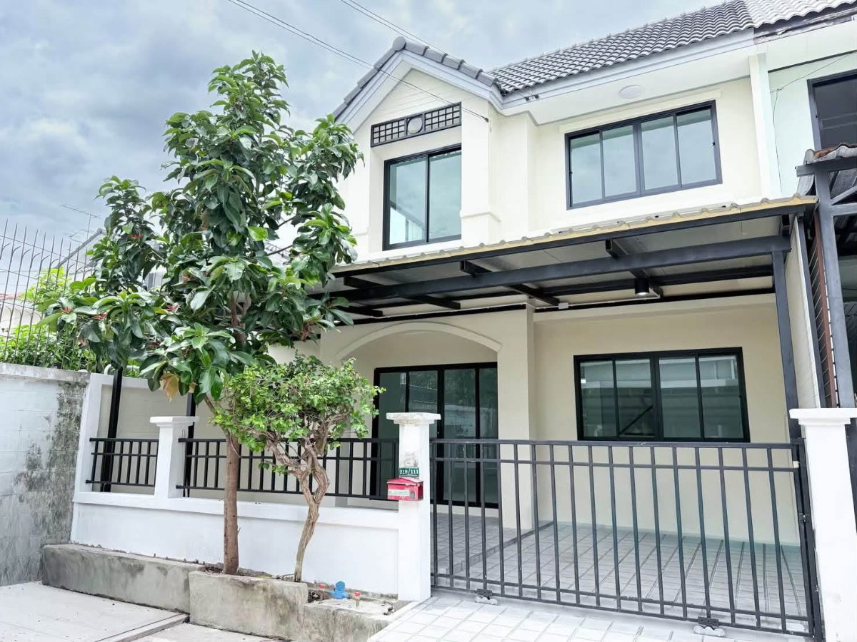 picture Ausara Bangbuathong / 4 Bedrooms #TBBT004 - 1/18