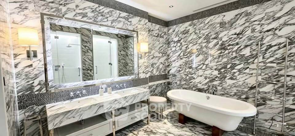 รูป คอนโด 2 ห้องนอน ชั้น 32 The Ritz-Carlton Residences Bangkok ใกล้ BTS ช่องนนทรี 100 ม. (ID 3455209) - รูปที่ 9/23