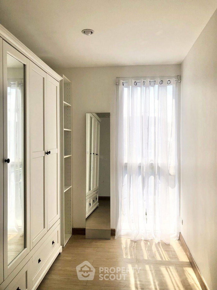 picture 2-BR Condo at Town Sukhumvit 71 near ARL Ramkhamhaeng (ID 2473888) - 5/11