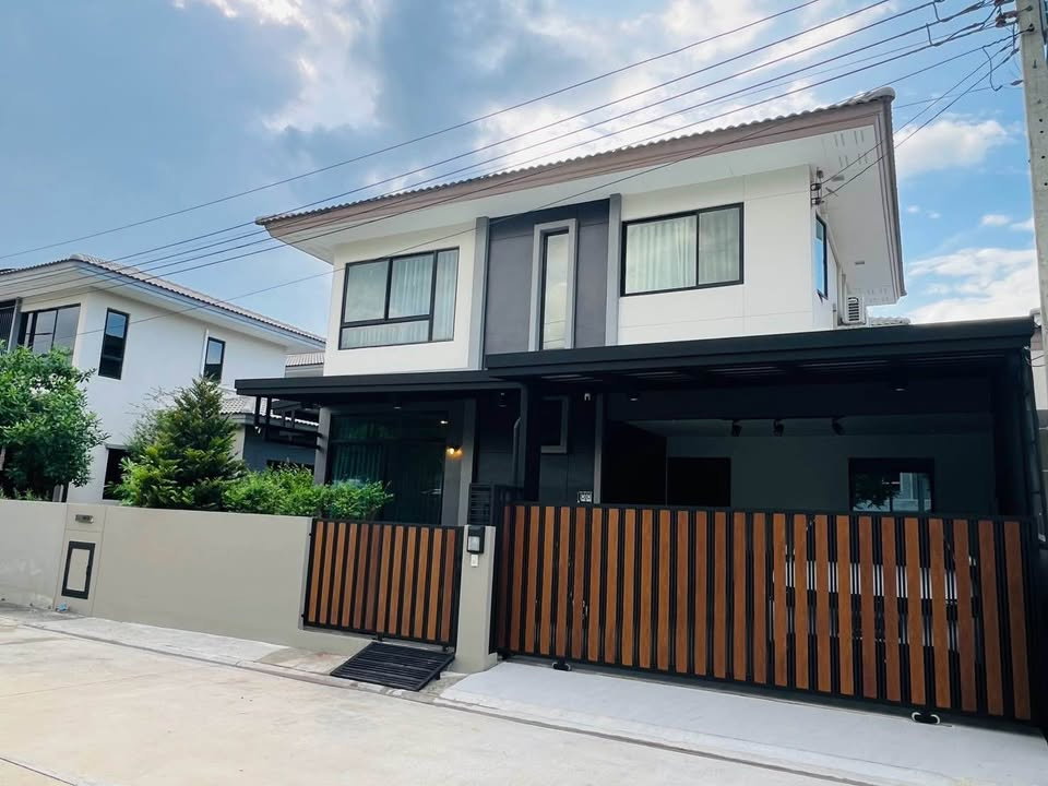 รูป 🔥 ขายบ้านแฝด คาซ่า วิลล์ ปิ่นเกล้า - ศรีรัช 🔥 / 4 ห้องนอน #HSLY099 - รูปที่ 2/7