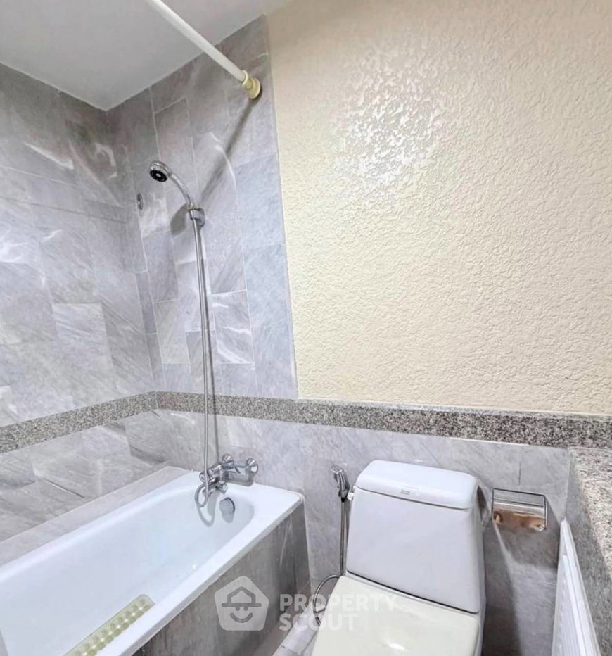 รูป คอนโด 2-ห้องนอน ที่ ลาส โคลินาส ใกล้ BTS อโศก (ID 2729549) - รูปที่ 2/7