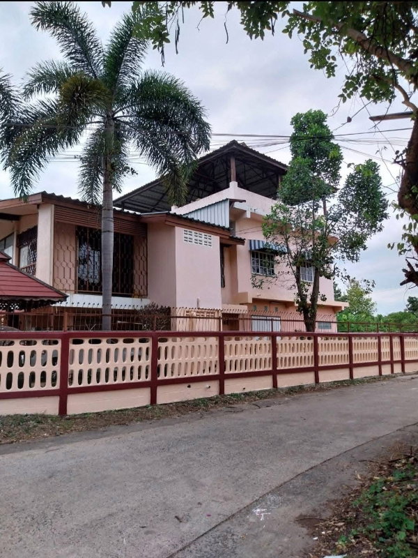 รูป 🏡 ขายบ้านหลังใหญ่ ทำเลดี กลางใจเมืองศรีสะเกษ 🏡 - รูปที่ 3/12